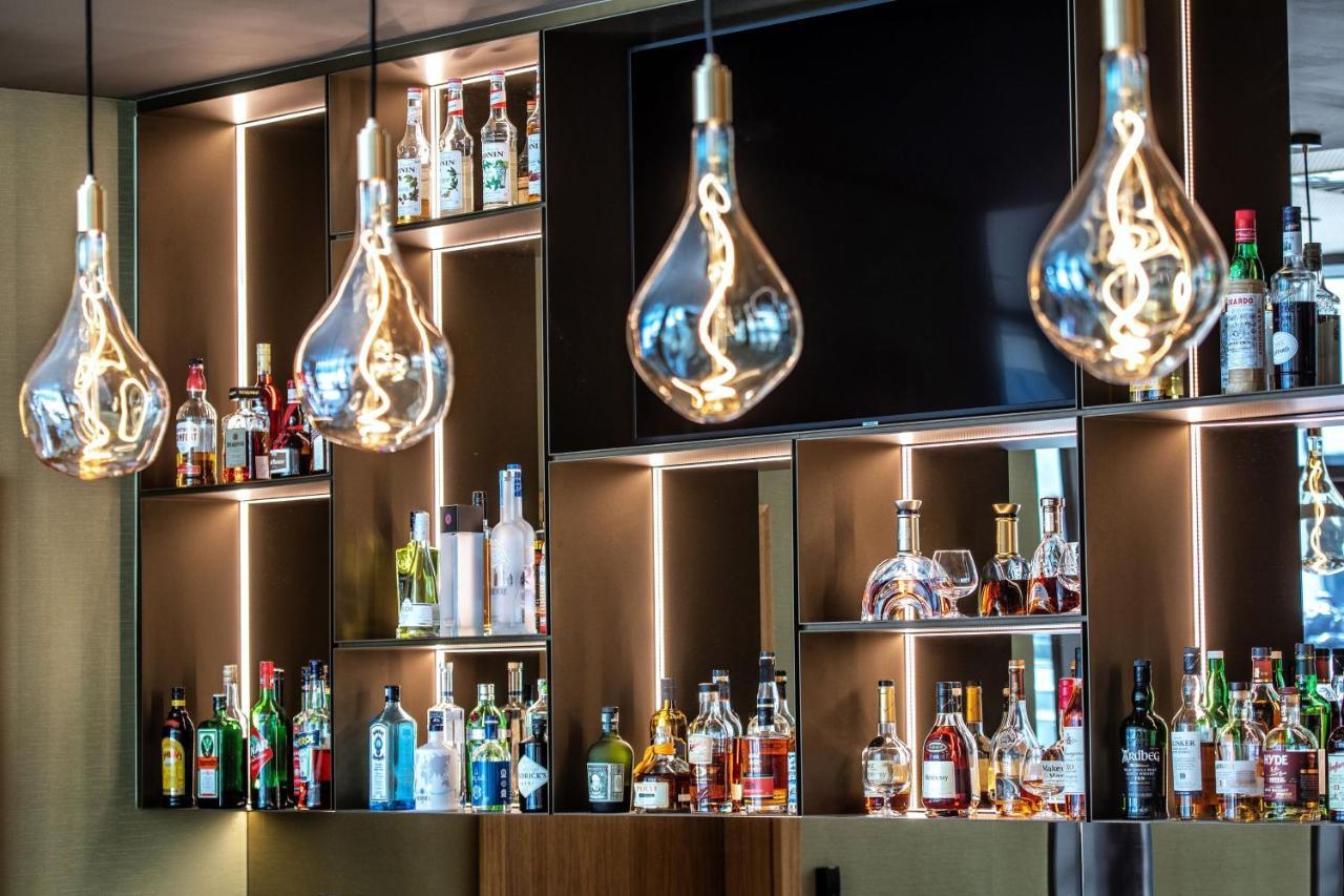 Hotel Four Points By Sheraton Mons