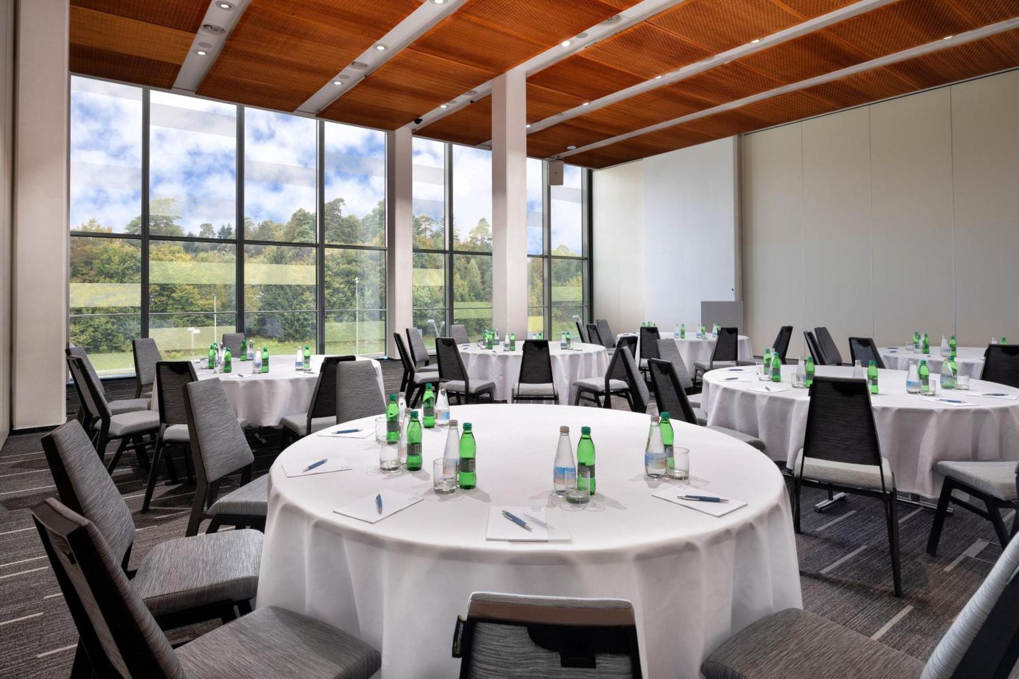 Four Points By Sheraton Mons 4* Ljubljana