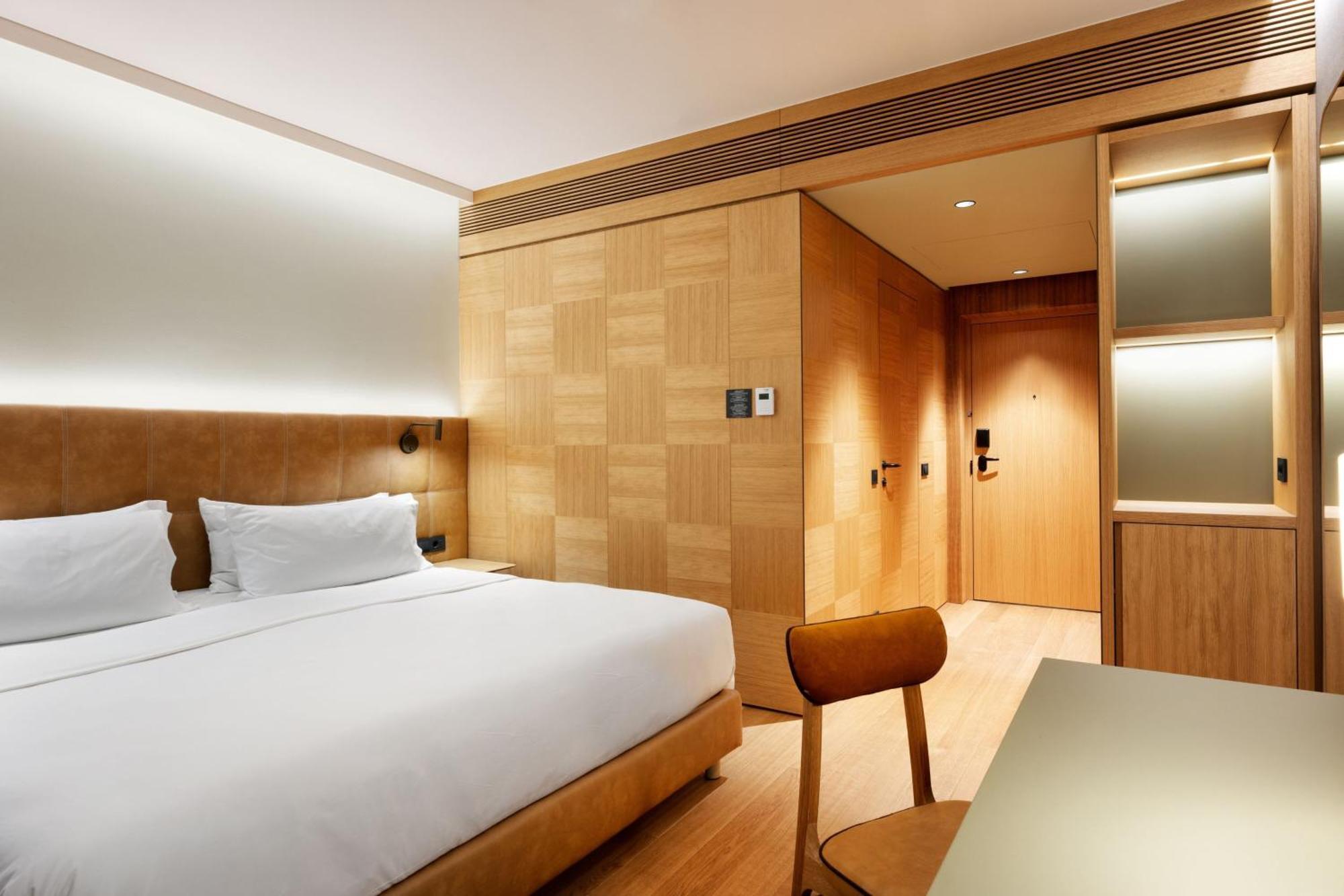 Four Points By Sheraton Mons Hotel 4*